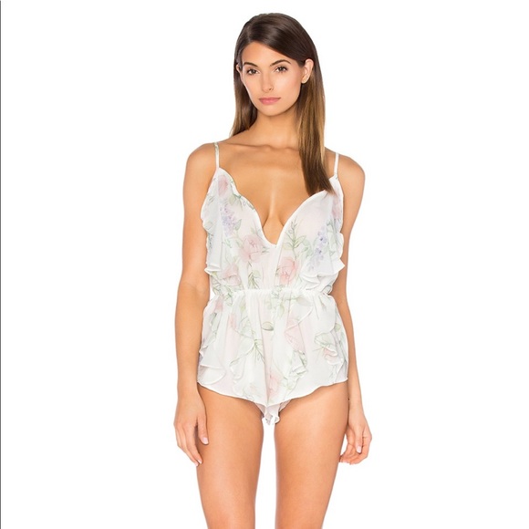 homebodii Other - Sophia Frill Romper in Floral
homebodii